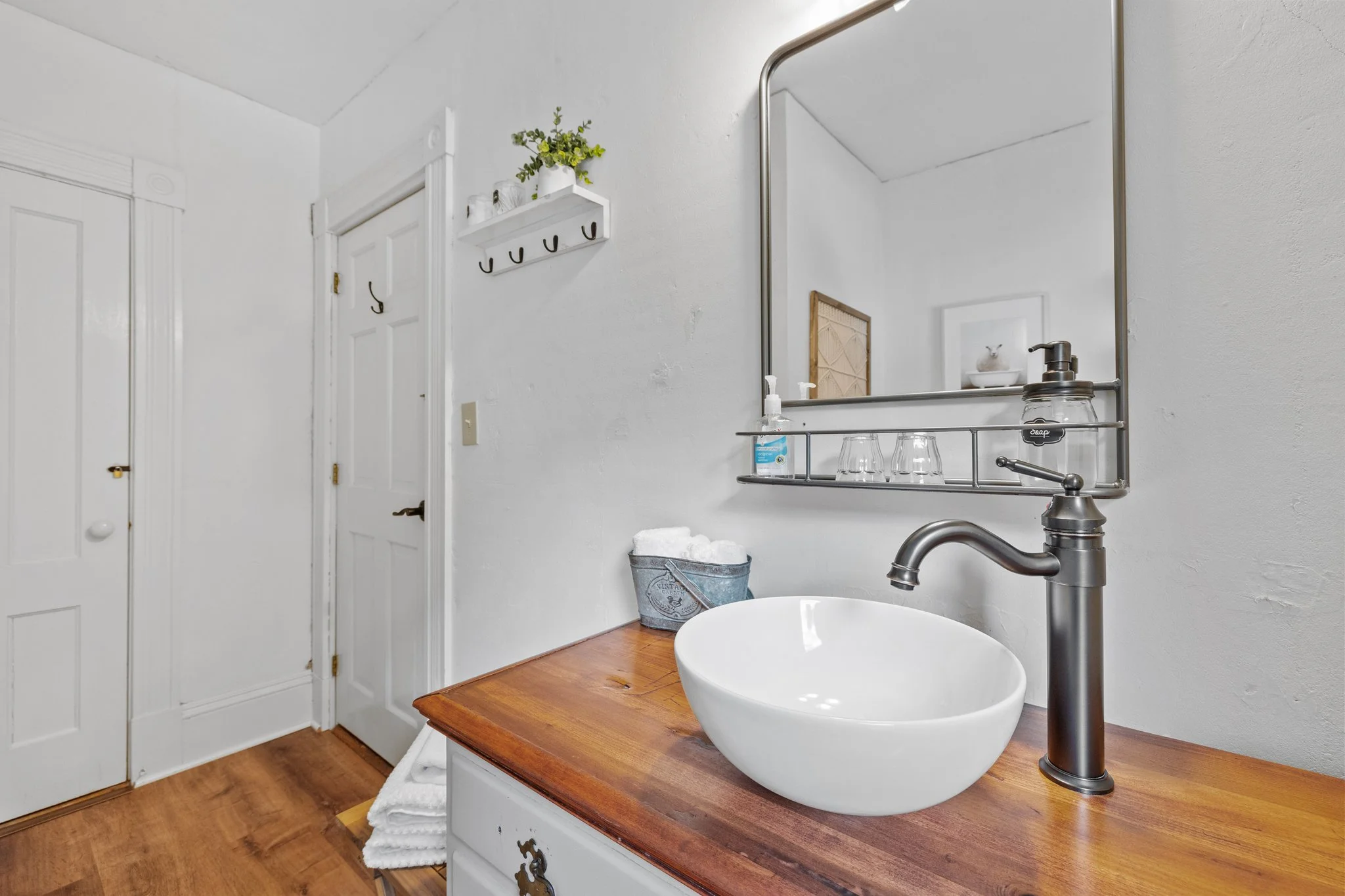 B&B, squam, holderness, NH, dog friendly, family